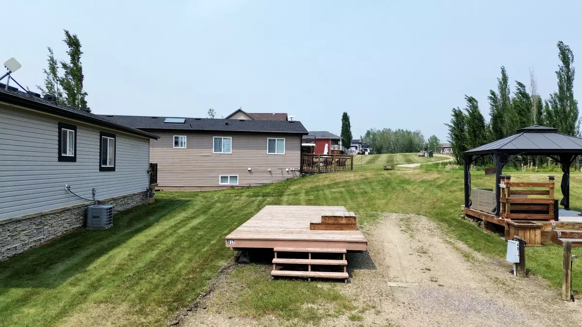 Ab,,25054 South Pine Lake Road # 4017 Rural Red Deer County