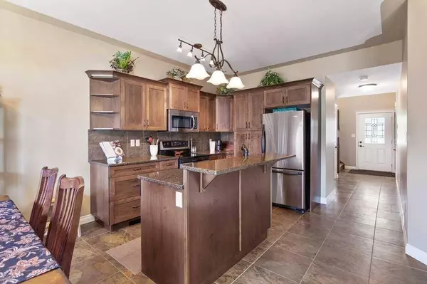 4603 Ryders Ridge BLVD #2, Sylvan Lake, AB T4S 0G6