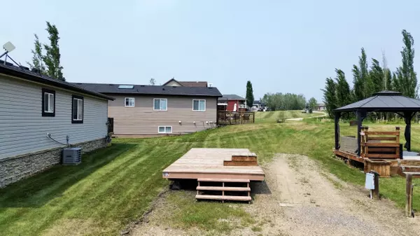 25054 South Pine Lake Road # 4017 Rural Red Deer County, Ab,