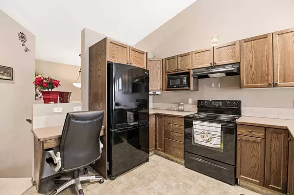 14 Winston PL, Blackfalds, AB T4M 0K8