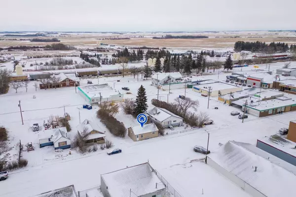 5009 49 AVE, Forestburg, AB T0B 1N0