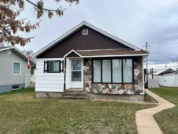 4607 49 ST, Forestburg, AB T0B 1N0