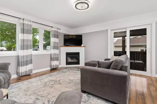 214 Railway AVE, Rosalind, AB T0B 3Y0