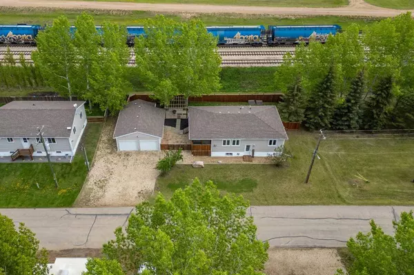 214 Railway AVE, Rosalind, AB T0B 3Y0