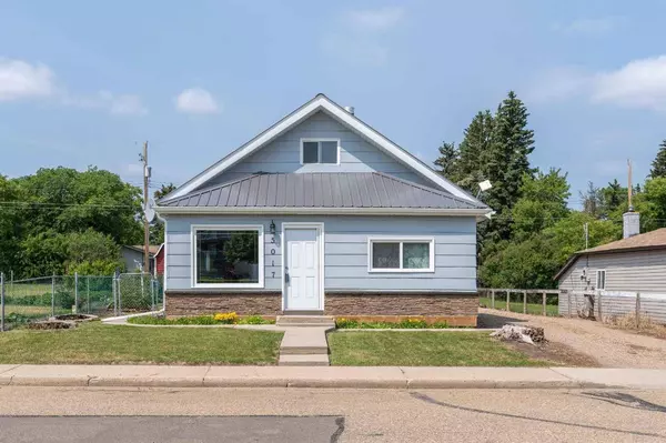 5017 48 ST, Sedgewick, AB T0B 4C0