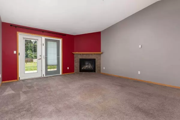 4807 49 AVE #Unit 2, Forestburg, AB T0B 1N0