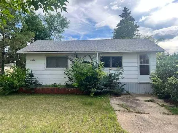 5004 48 AVE, Forestburg, AB T0B 1N0