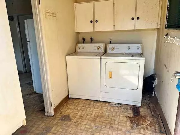 5114 52 ST, Tofield, AB T0B 4J0