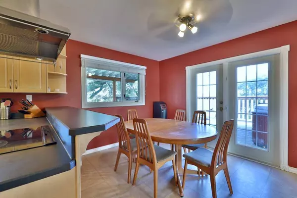 5226 52 ST, Daysland, AB T0B 1A0