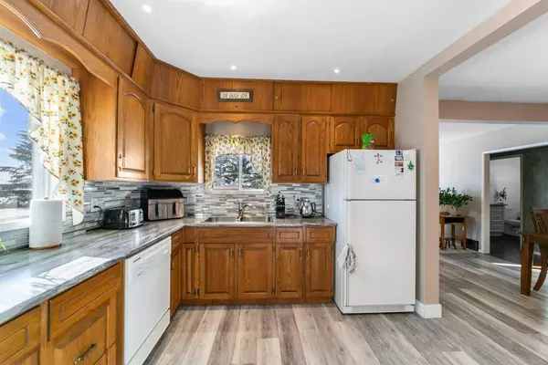 43117 Highway 855, Rural Flagstaff County, AB T0B 2A0