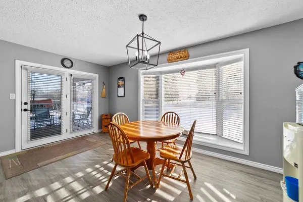 4802 51 AVE, Strome, AB T0B 4H0