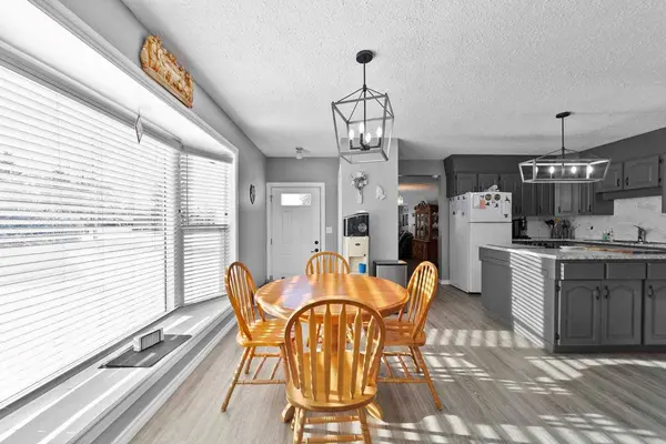 4802 51 AVE, Strome, AB T0B 4H0