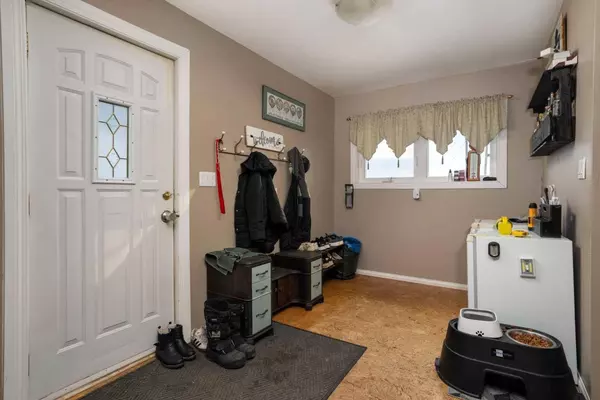 42479 RR 143, Rural Flagstaff County, AB T0B 1N0