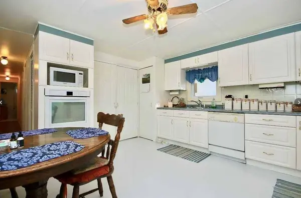 217 McLeod ST, Ferintosh, AB T0B 1M0