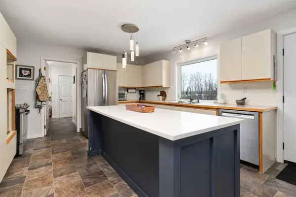 44241 RR215, Rural Camrose County, AB T0B 1M0