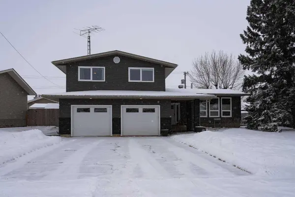 5410 47 AVE W, Forestburg, AB T0B 1N0