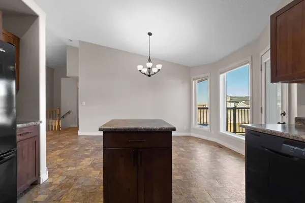 5615 45 AVE W, Forestburg, AB T0B 1N0