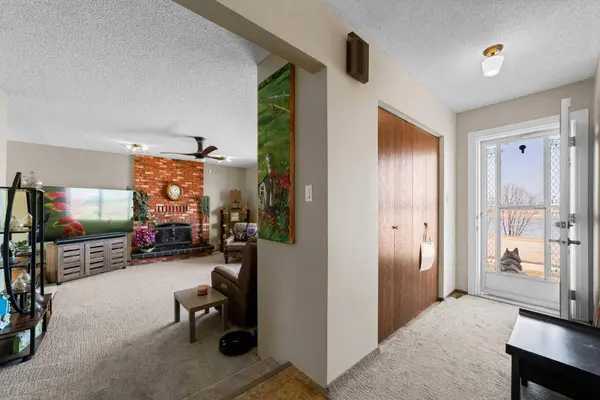 5221 51 AVE, Holden, AB T0B 2C0