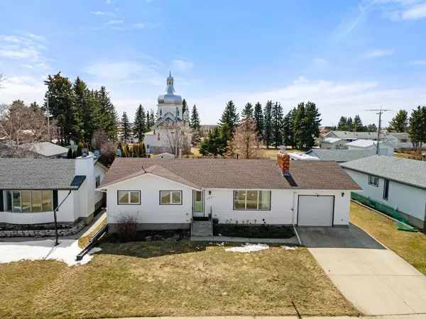 5221 51 AVE, Holden, AB T0B 2C0
