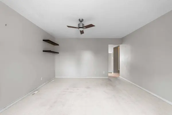 5114 52 ST, Daysland, AB T0B 1A0
