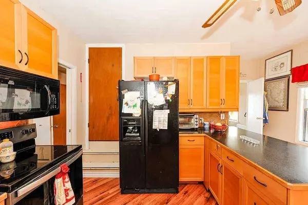 5201 50 ST, Daysland, AB T0B 1A0
