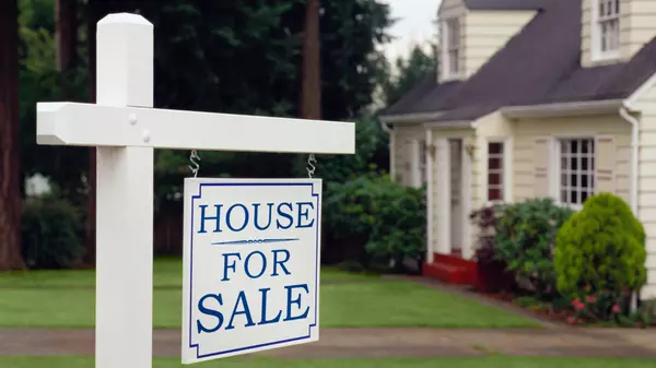Red Deer Real Estate Market: Expired Listings 2024 vs 2025