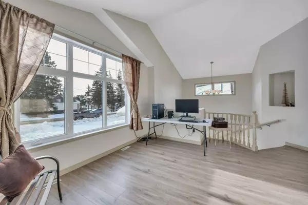 1024 19 AVE, Lousana, AB T0M 1K0