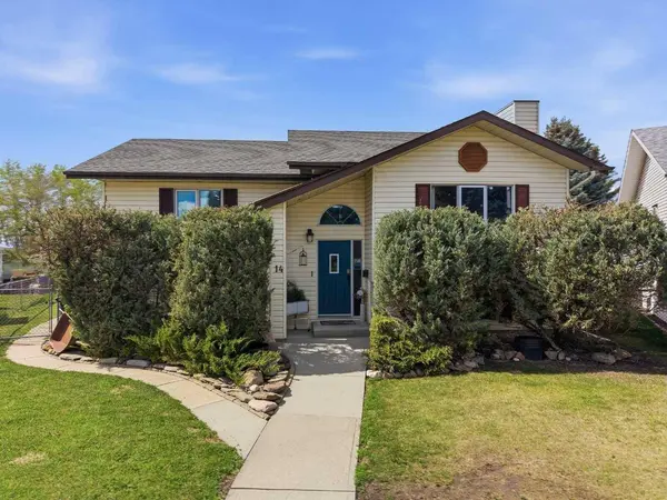 14 Windsor CRES, Penhold, AB T0M1R0