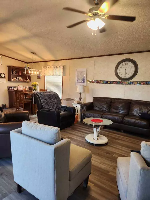 55 MacKenzie Ranch Way ##55, Lacombe, AB T4L 0B4