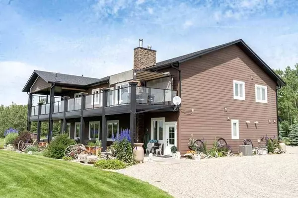 62067 Township Rd 380, Rural Clearwater County, AB T4T 2A1