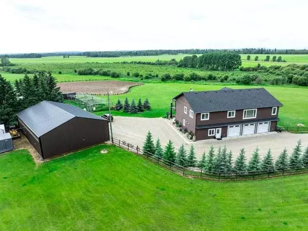 62067 Township Rd 380, Rural Clearwater County, AB T4T 2A1