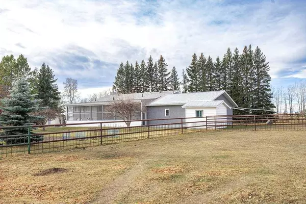 370043 Range Road 6-1, Rural Clearwater County, AB T4T 2A3
