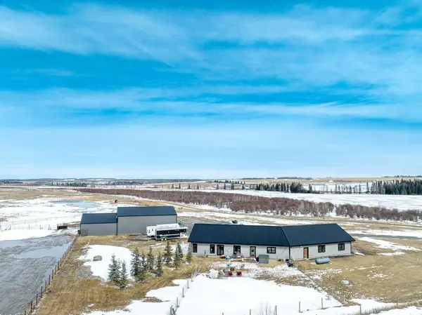 433002 Range Road 24, Rural Ponoka County, AB T0C2J0
