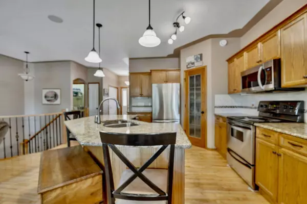 188 Ingle Close, Red Deer, AB T4R 3S2