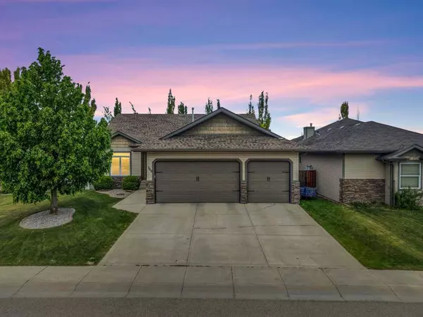 188 Ingle Close, Red Deer, AB T4R 3S2