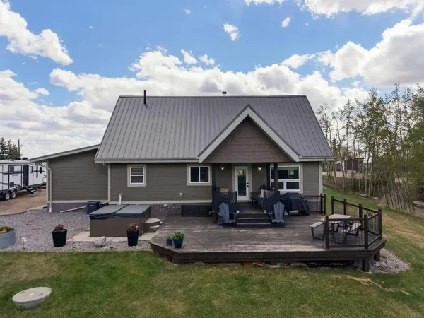 30-36006 Highway 2 Service Road South, Rural Red Deer County, AB T4G0G6