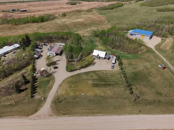 30-36006 Highway 2 Service Road South, Rural Red Deer County, AB T4G0G6