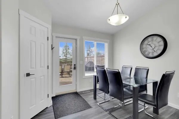 68 Ireland CRES, Red Deer, AB T4R 3K8