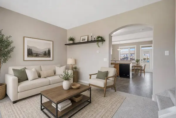 34 Kanten Close, Red Deer, AB T4P4E6