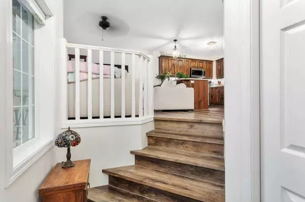 7 Ralston CRES, Red Deer, AB T4P3Y5