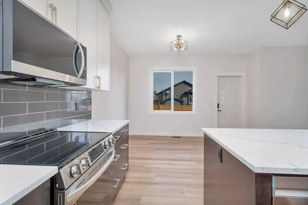 13 Murphy Close, Blackfalds, AB T4M 0H5