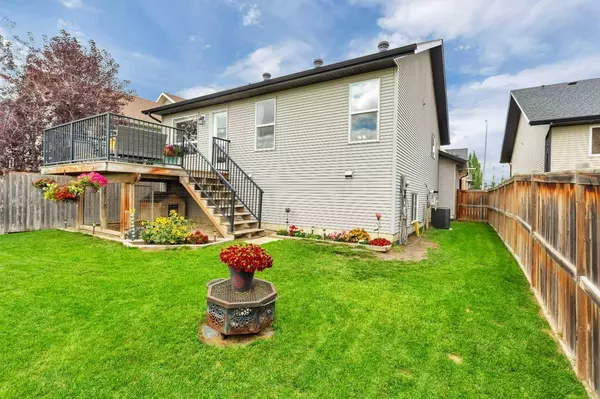 79 Stephenson CRES, Red Deer, AB T4R 0L6