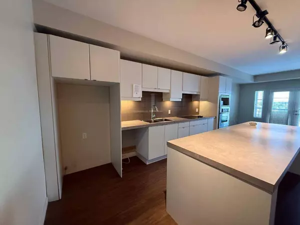 2660 22 ST #5402, Red Deer, AB T4R 0K1