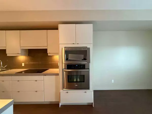 2660 22 ST #5402, Red Deer, AB T4R 0K1