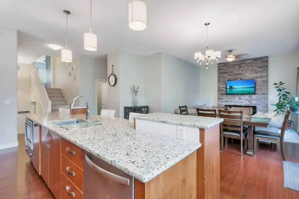 149 Carrington DR, Red Deer, AB T4P 0G5