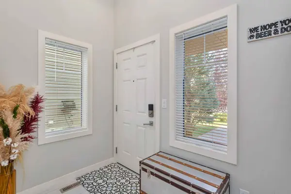 149 Carrington DR, Red Deer, AB T4P 0G5