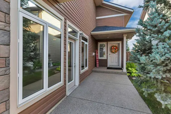 149 Carrington DR, Red Deer, AB T4P 0G5