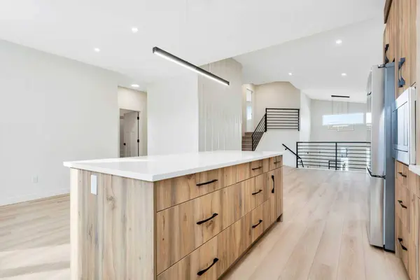 77 Maclean Close, Blackfalds, AB T4M 0H4