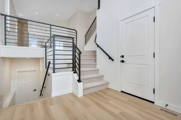 77 Maclean Close, Blackfalds, AB T4M 0H4