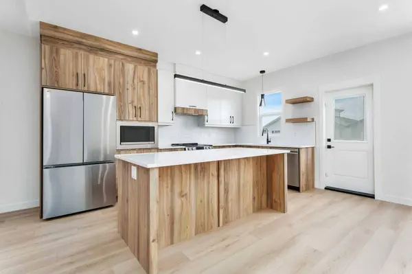 77 Maclean Close, Blackfalds, AB T4M 0H4